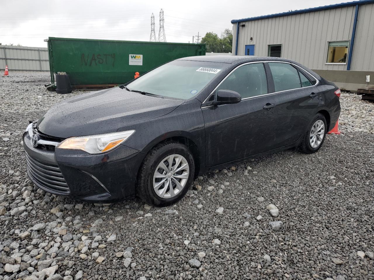 TOYOTA CAMRY LE 2017