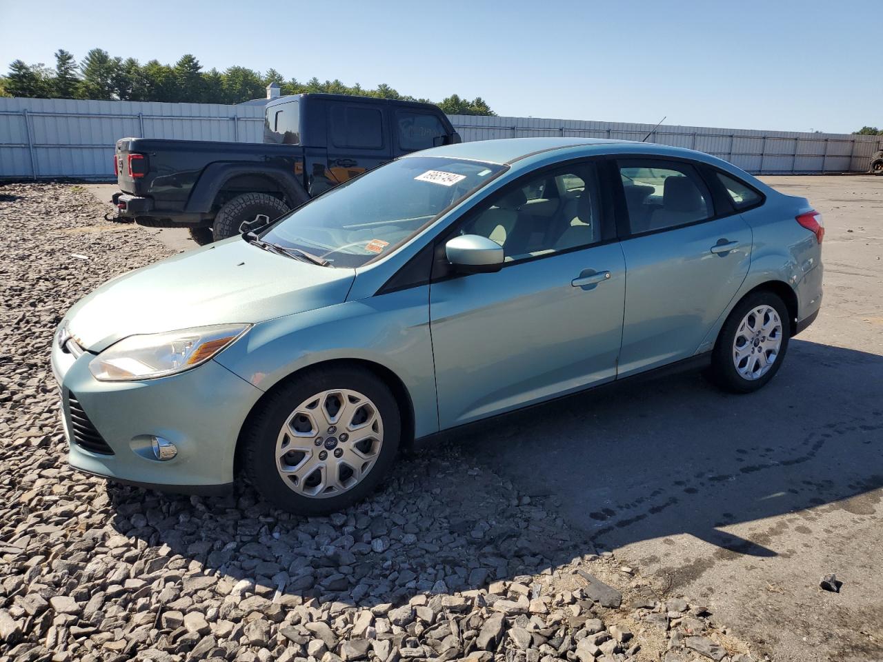 FORD FOCUS SE 2012
