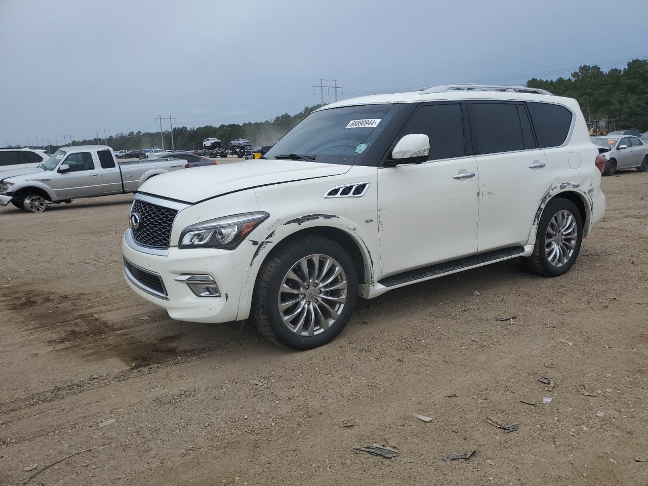 INFINITI QX80 2015