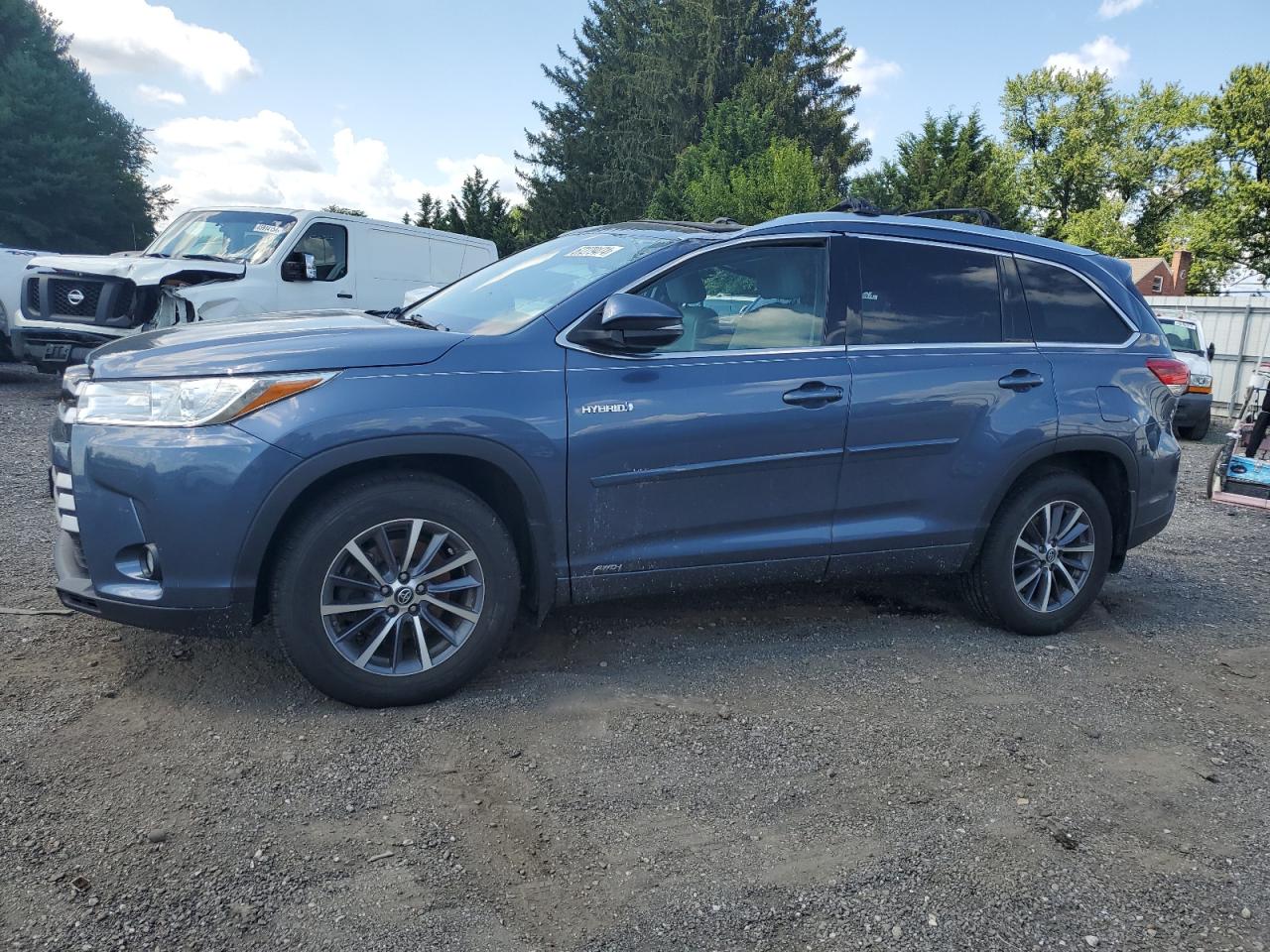 TOYOTA Highlander 2017