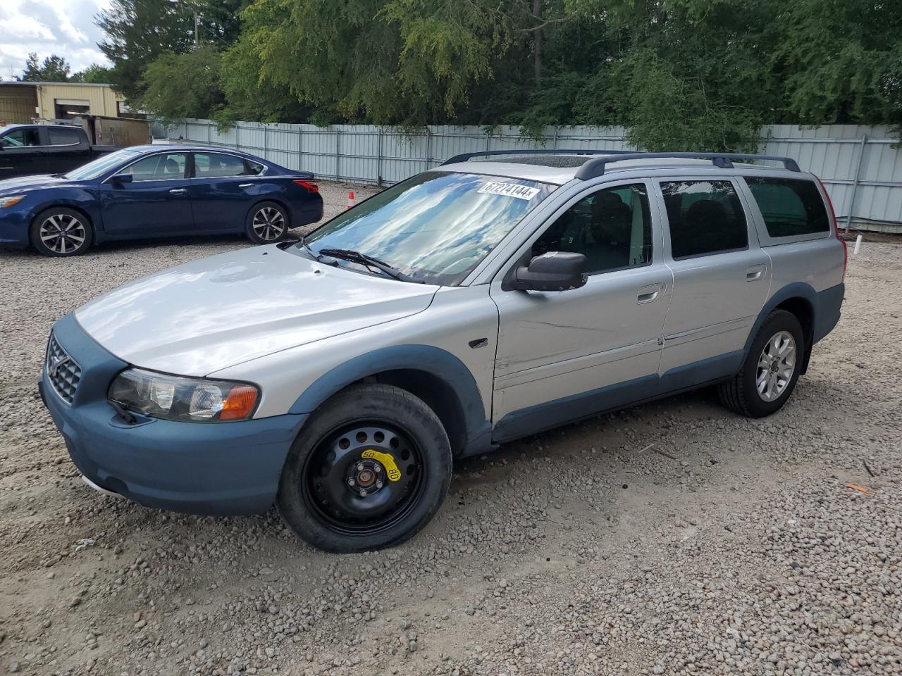 VOLVO XC70 2004