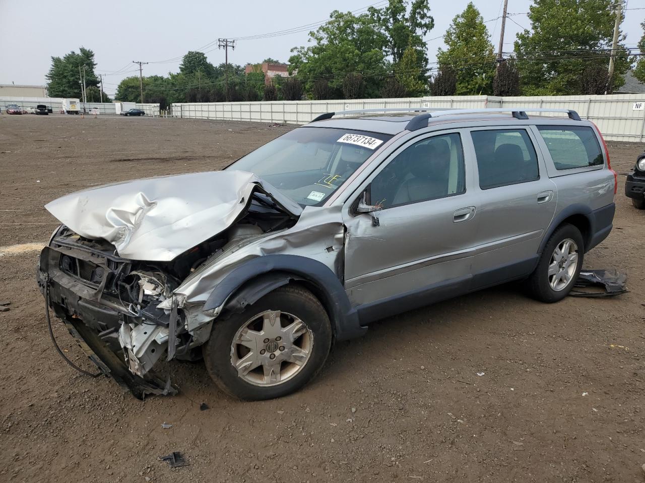 VOLVO XC70 2005