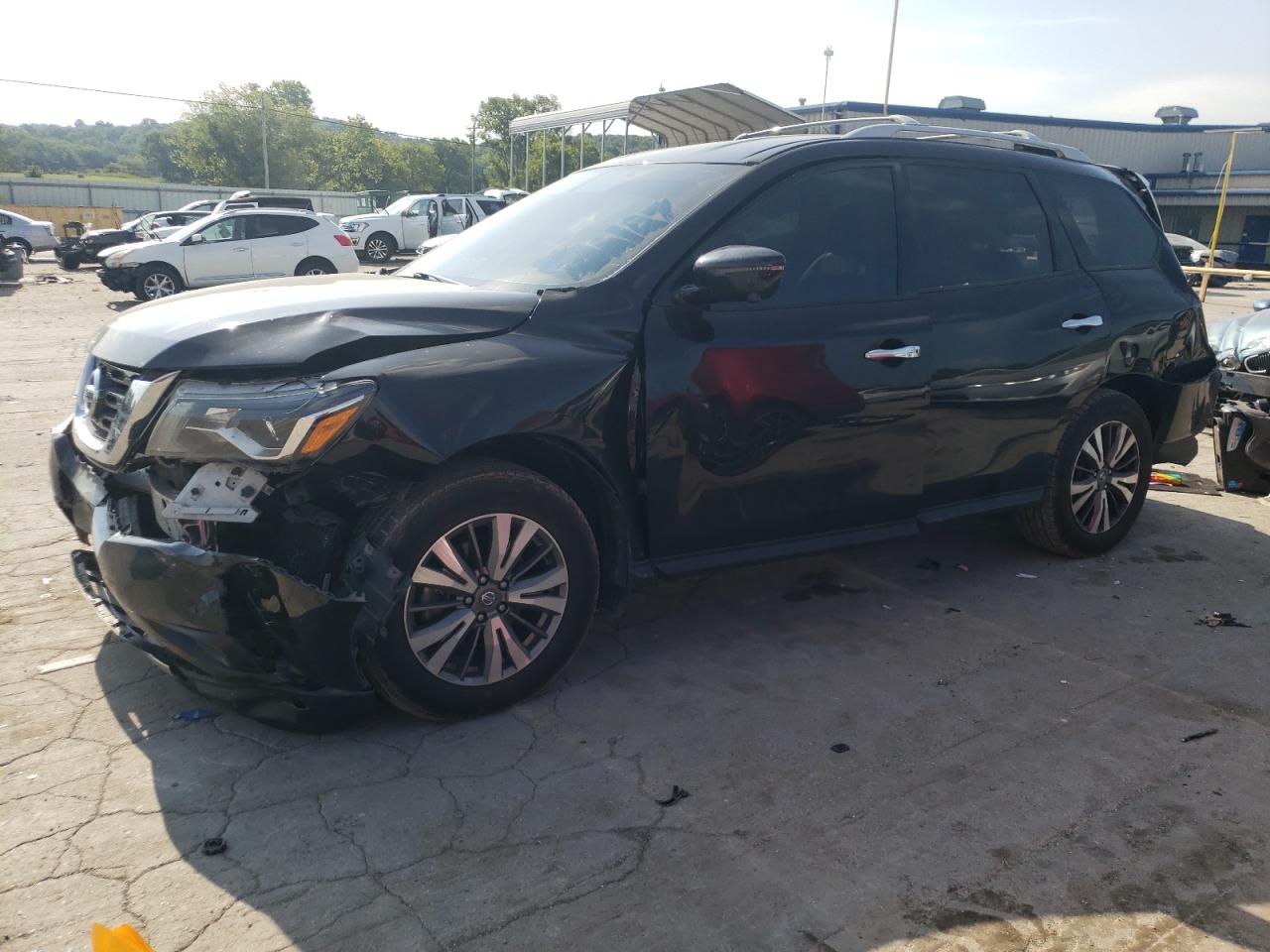 NISSAN PATHFINDER 2020