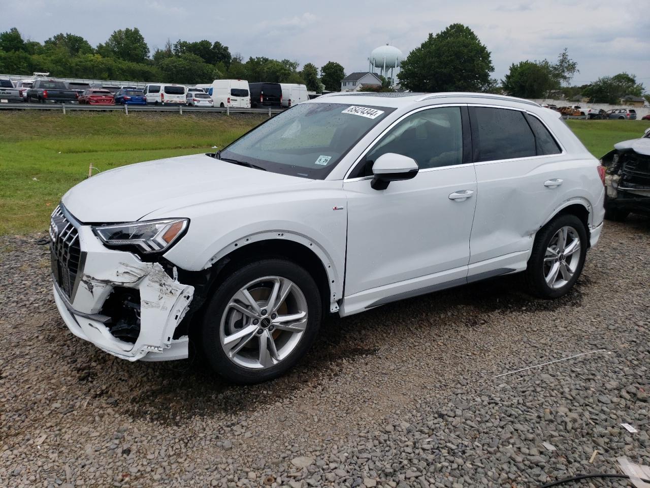 AUDI Q3 PREMIUM 2024