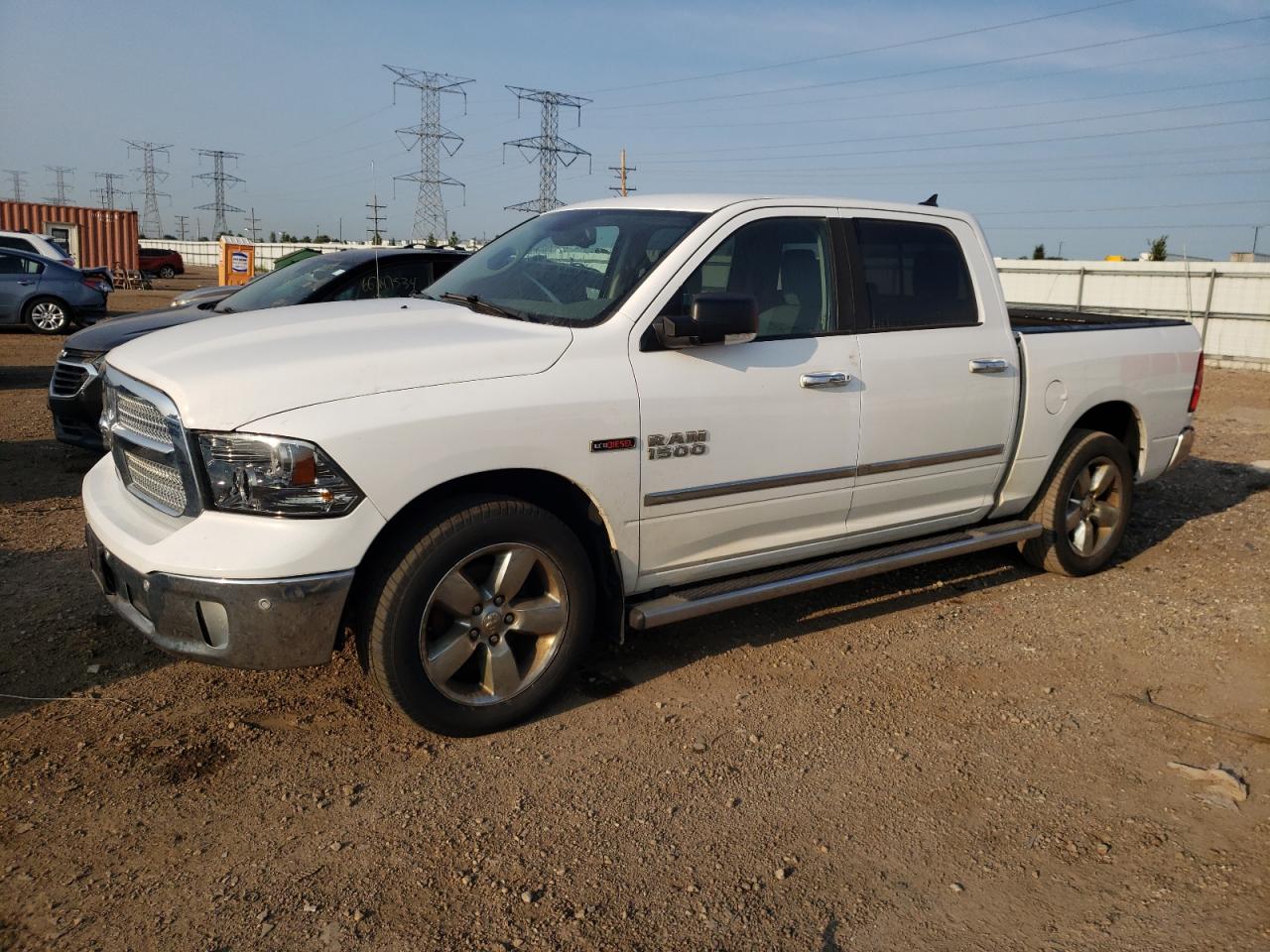 RAM 1500 SLT 2015