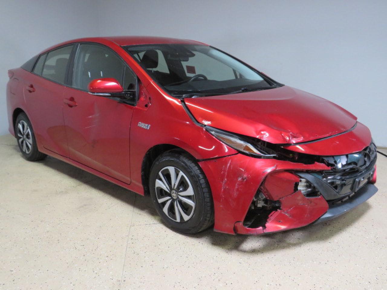 TOYOTA PRIUS PRIM 2019