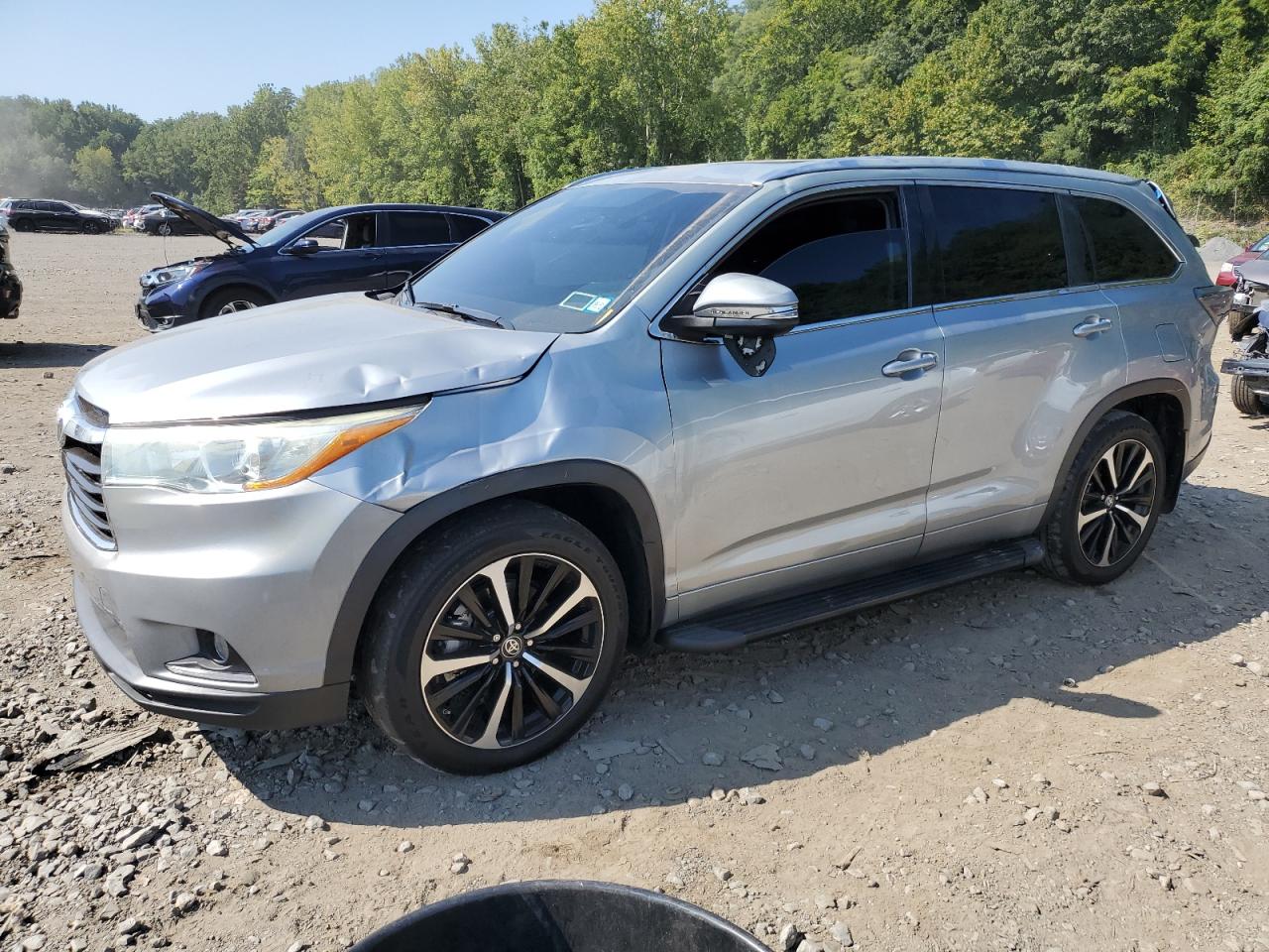 TOYOTA HIGHLANDER 2015