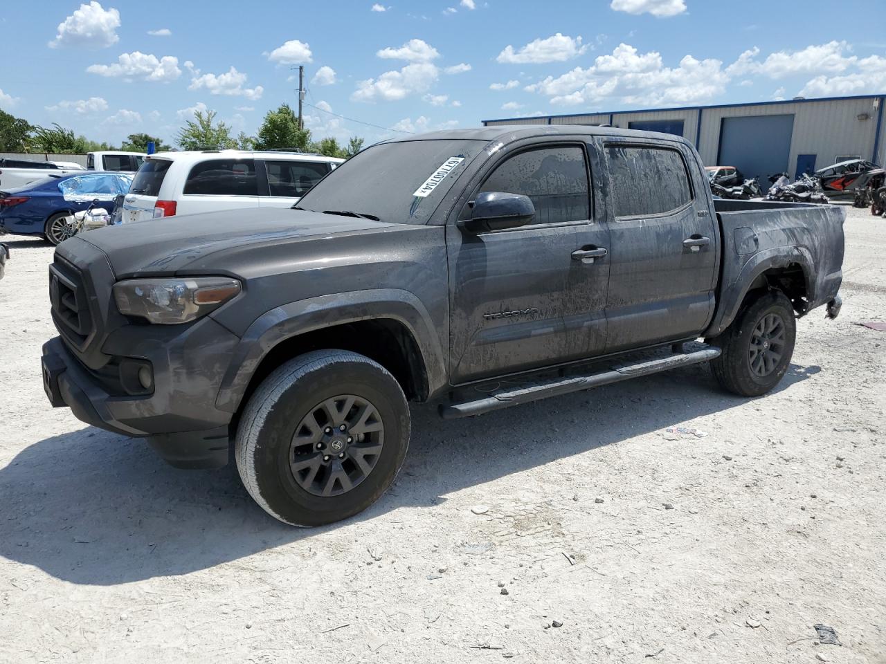 TOYOTA TACOMA DOU 2023