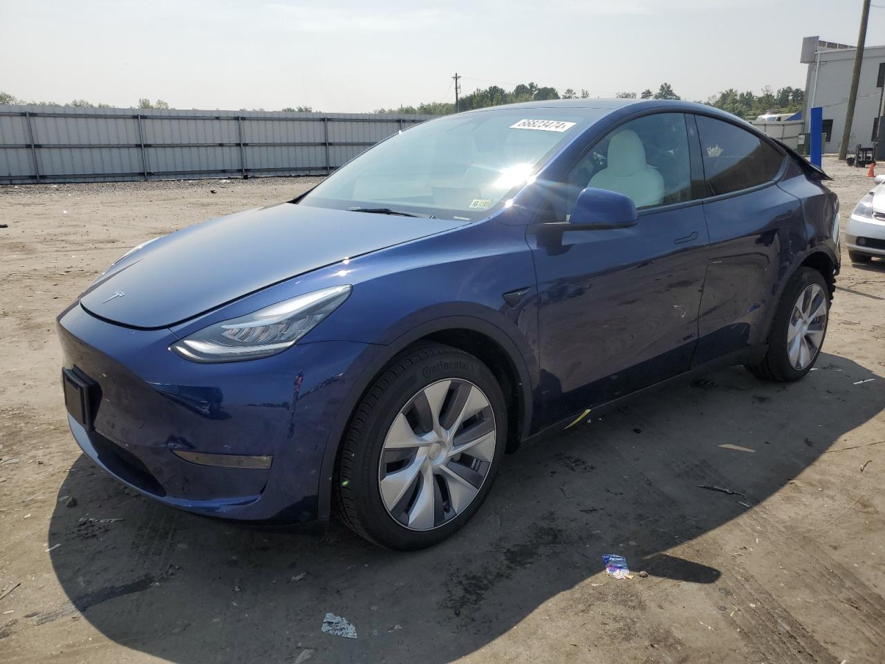 TESLA MODEL Y 2023