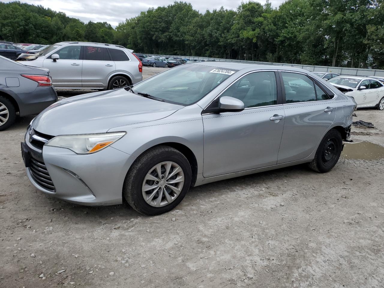 TOYOTA CAMRY LE 2016