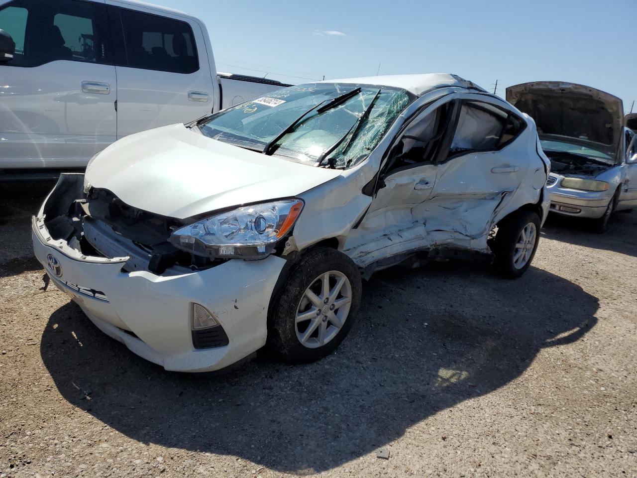 TOYOTA PRIUS C 2014