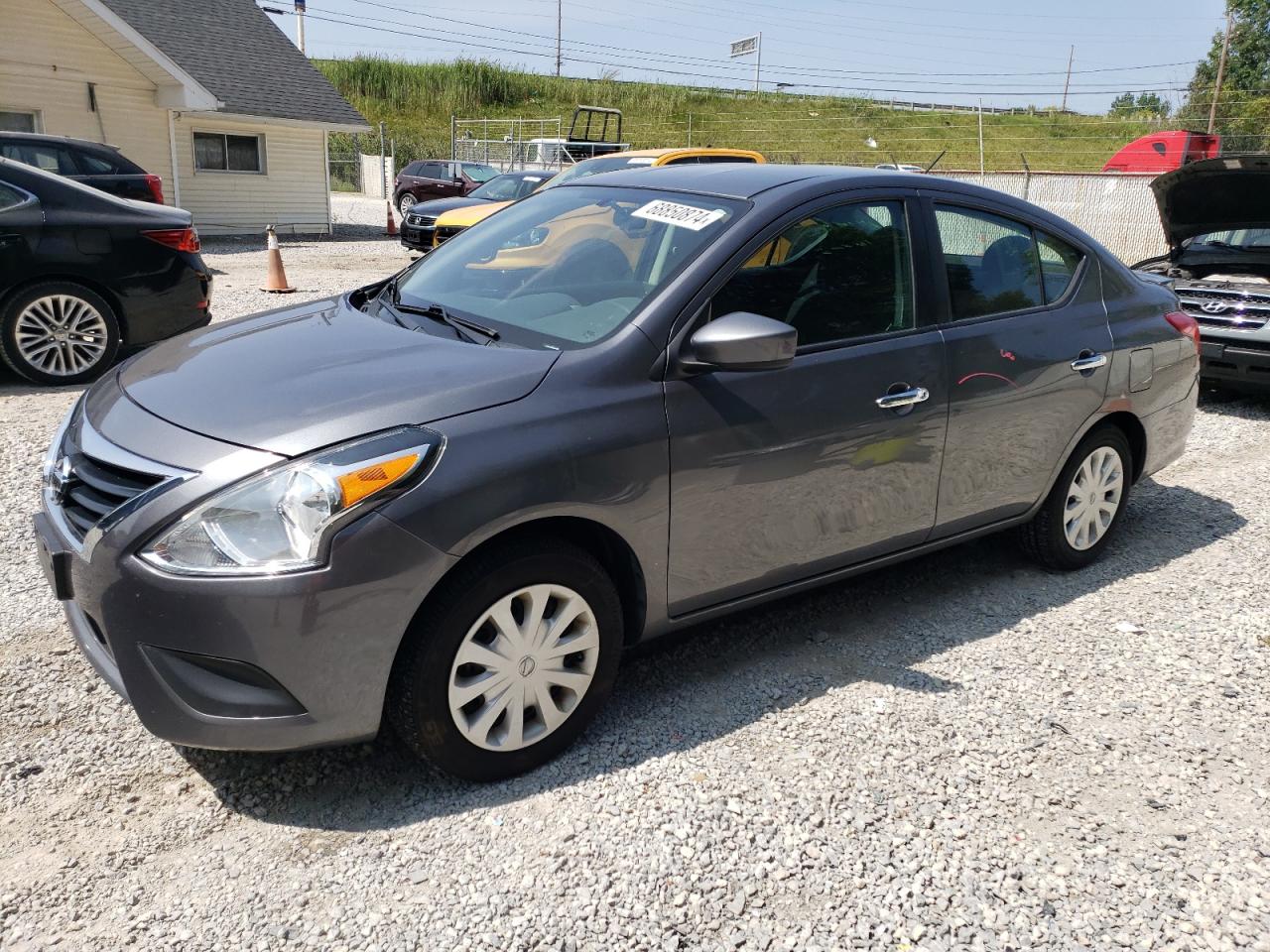 NISSAN VERSA S 2019