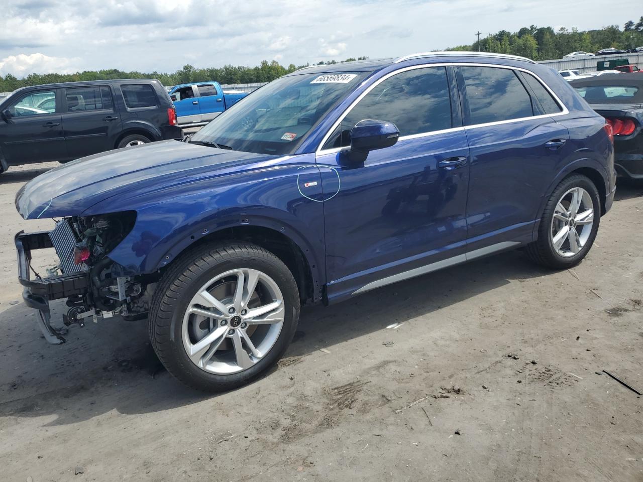 AUDI Q3 PREMIUM 2024