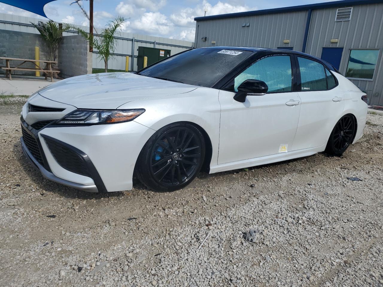 TOYOTA CAMRY 2022
