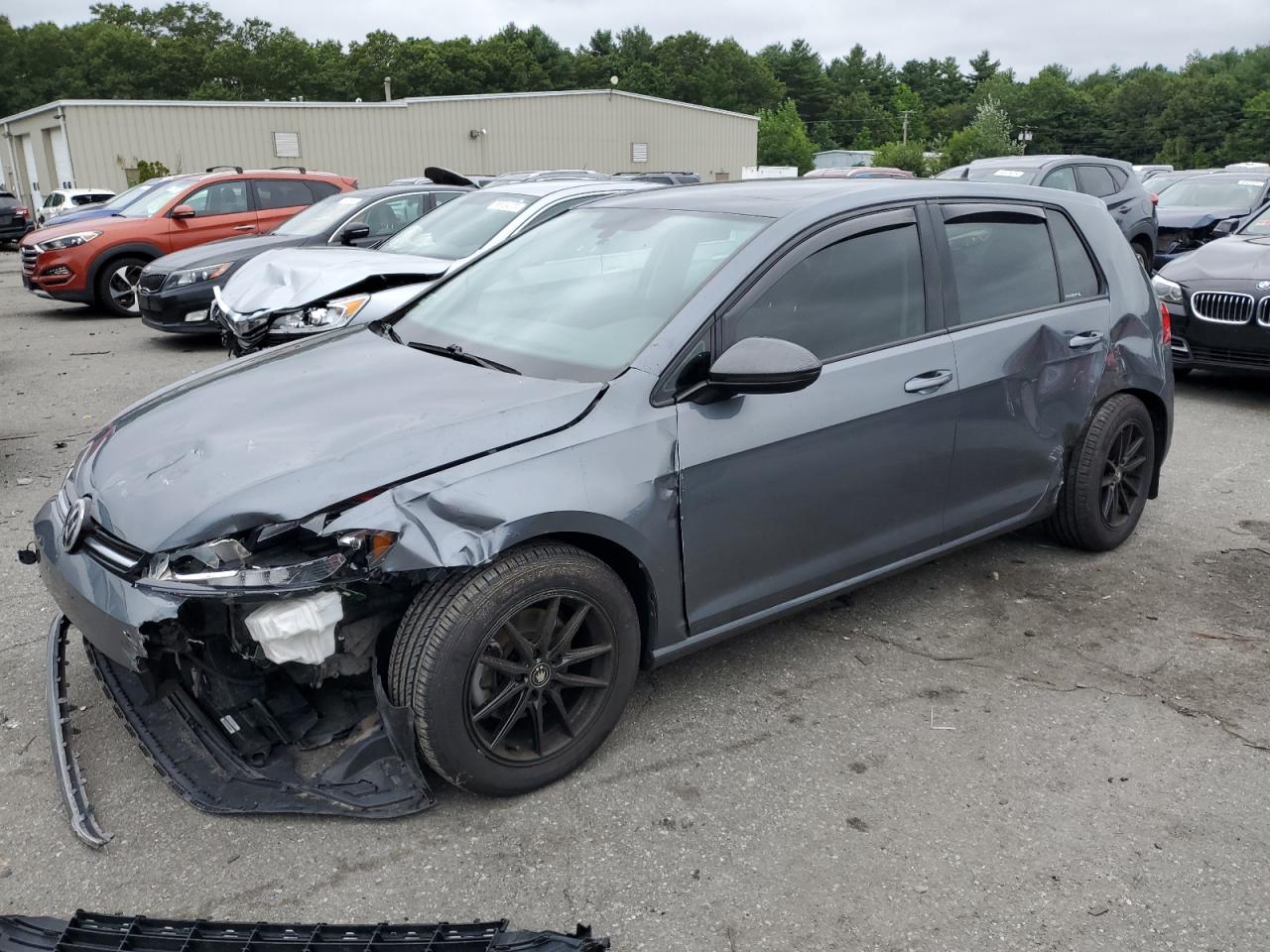 VOLKSWAGEN Golf 2020