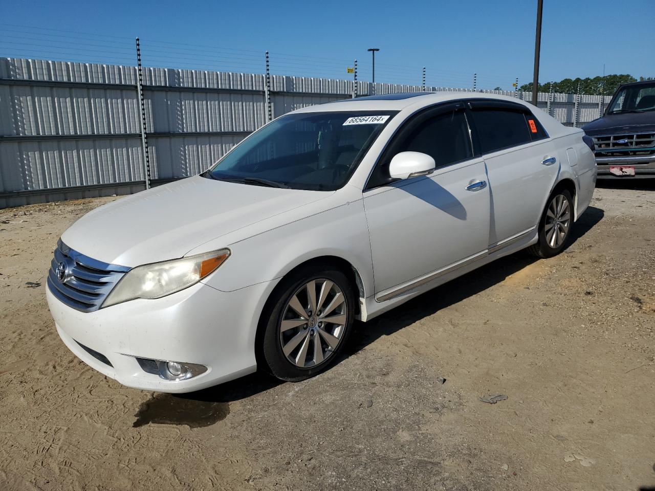 TOYOTA AVALON BAS 2011
