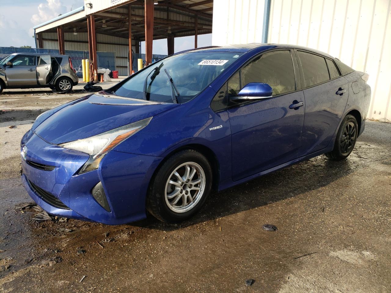 TOYOTA PRIUS 2016