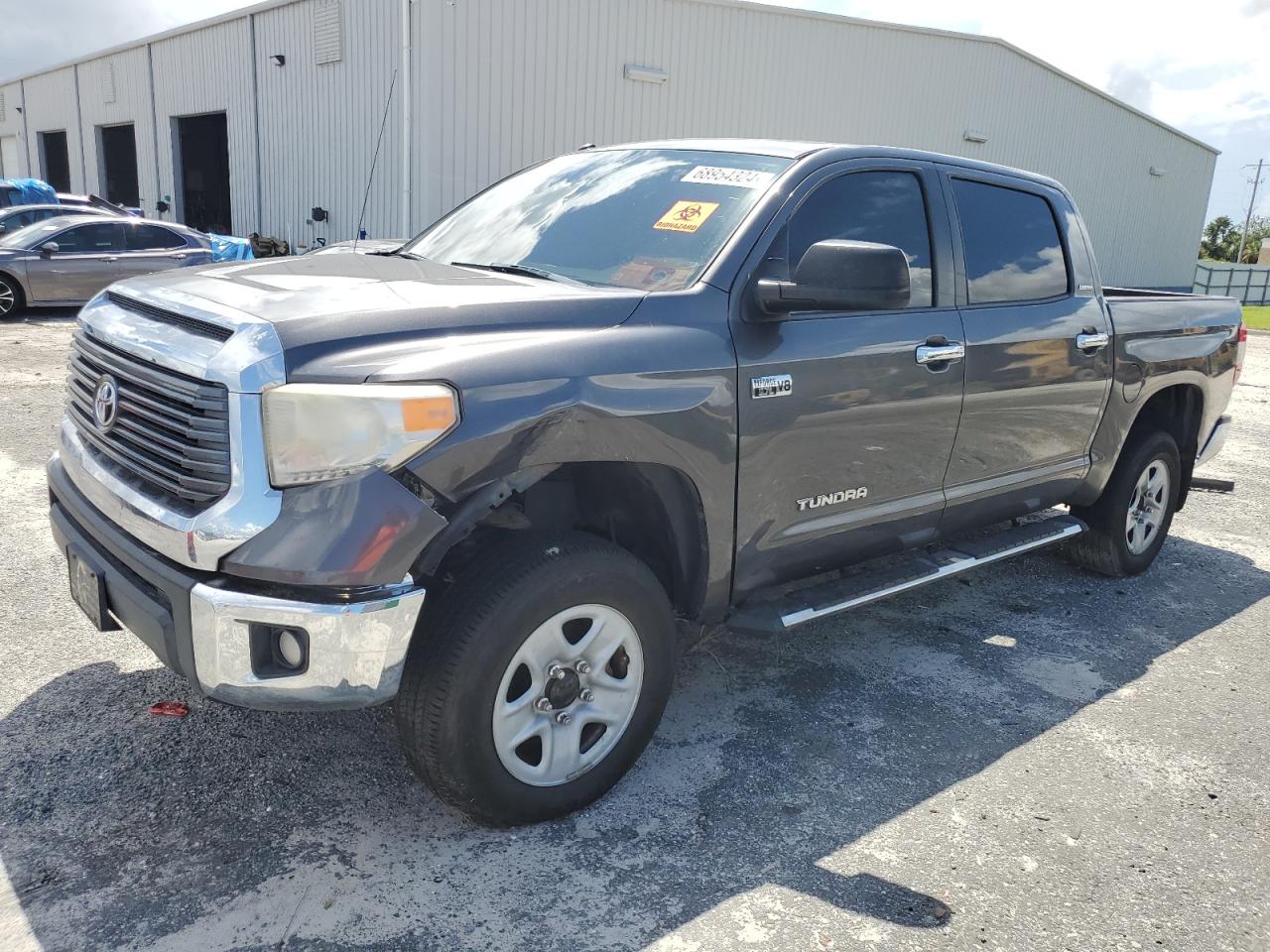 TOYOTA TUNDRA CRE 2016