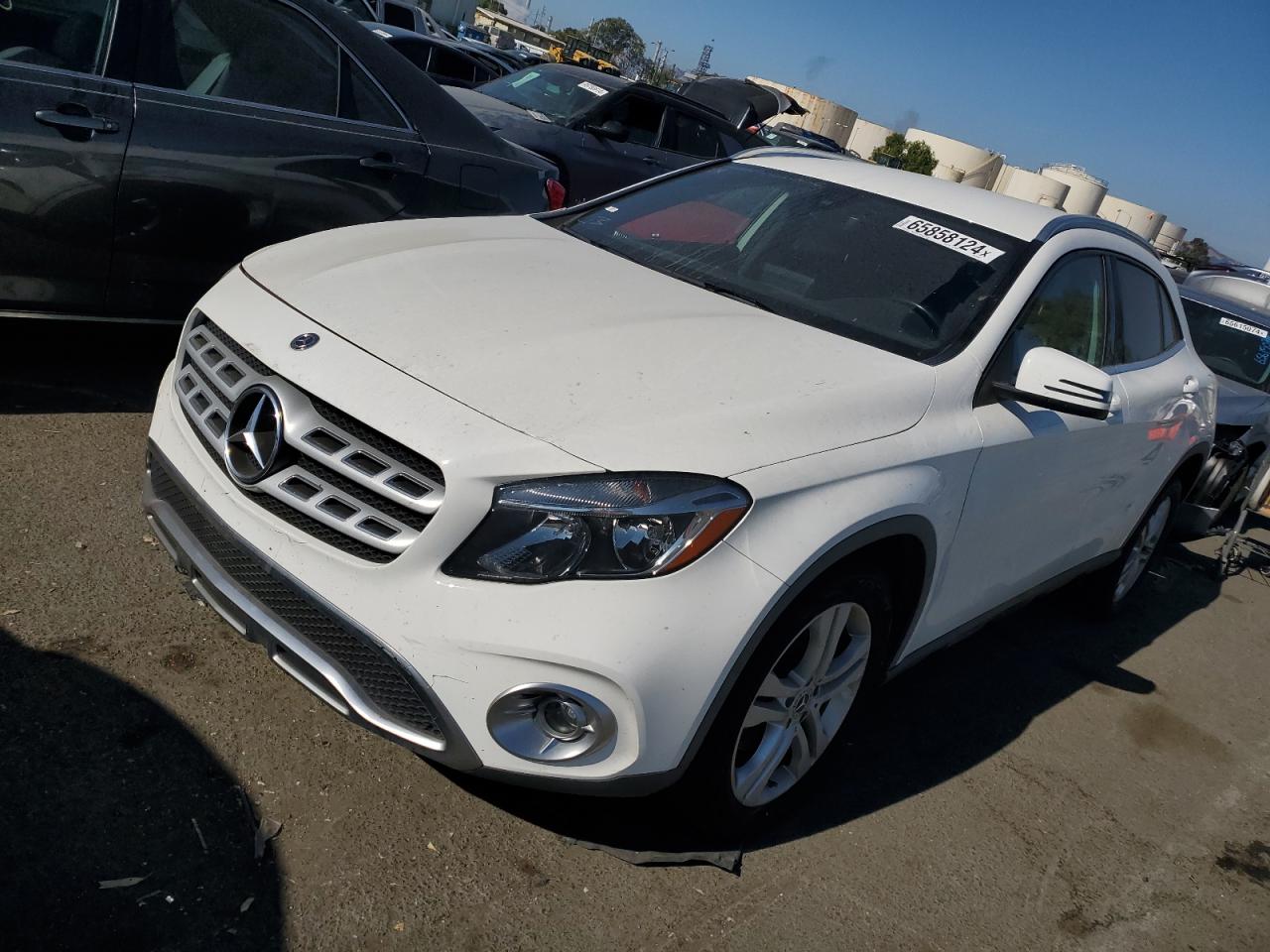 MERCEDES-BENZ GLA-CLASS 2019