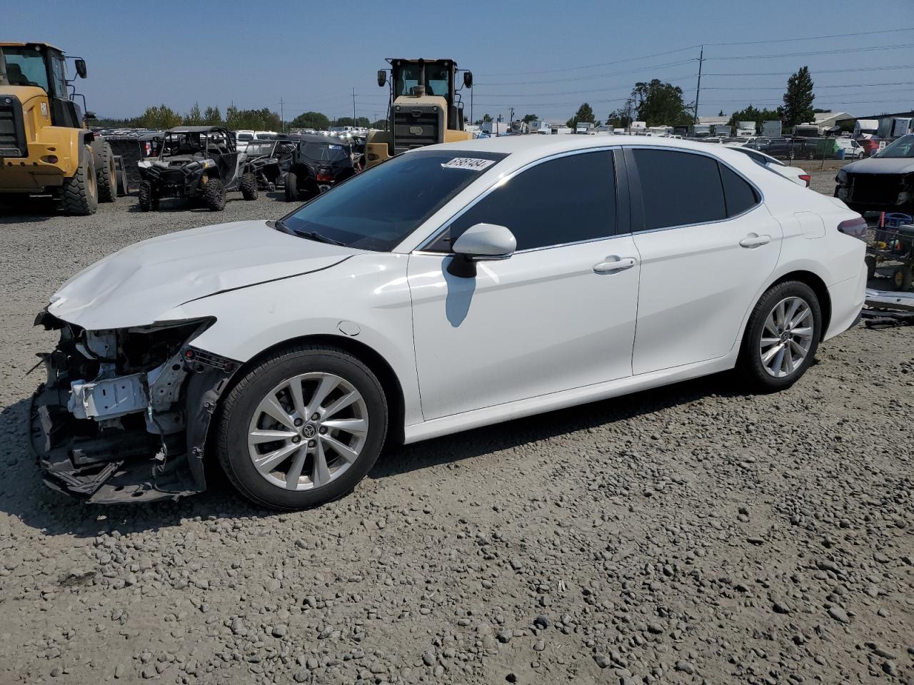 TOYOTA CAMRY LE 2021