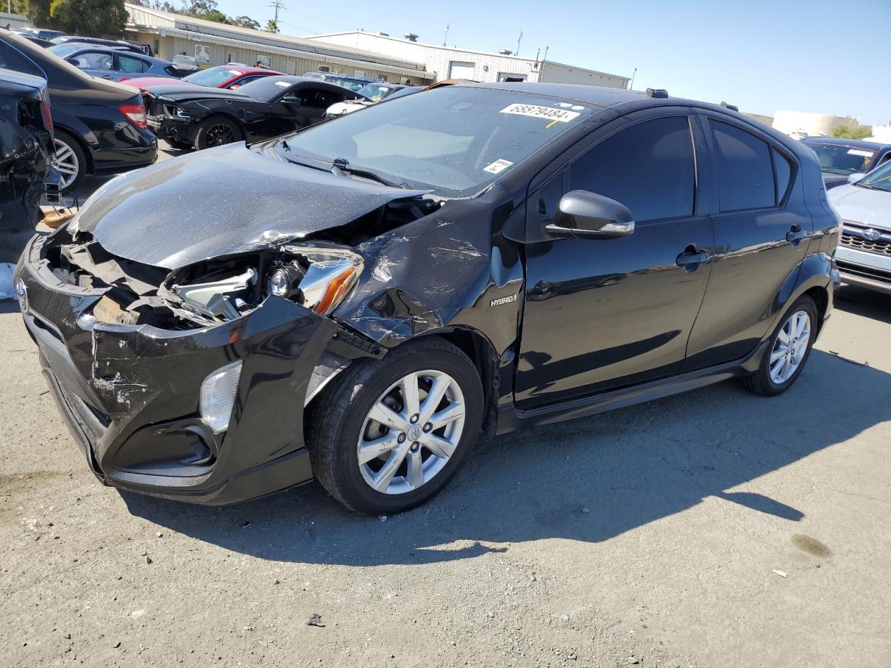 TOYOTA PRIUS C 2017