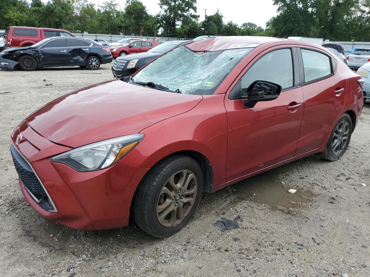 TOYOTA YARIS L 2019