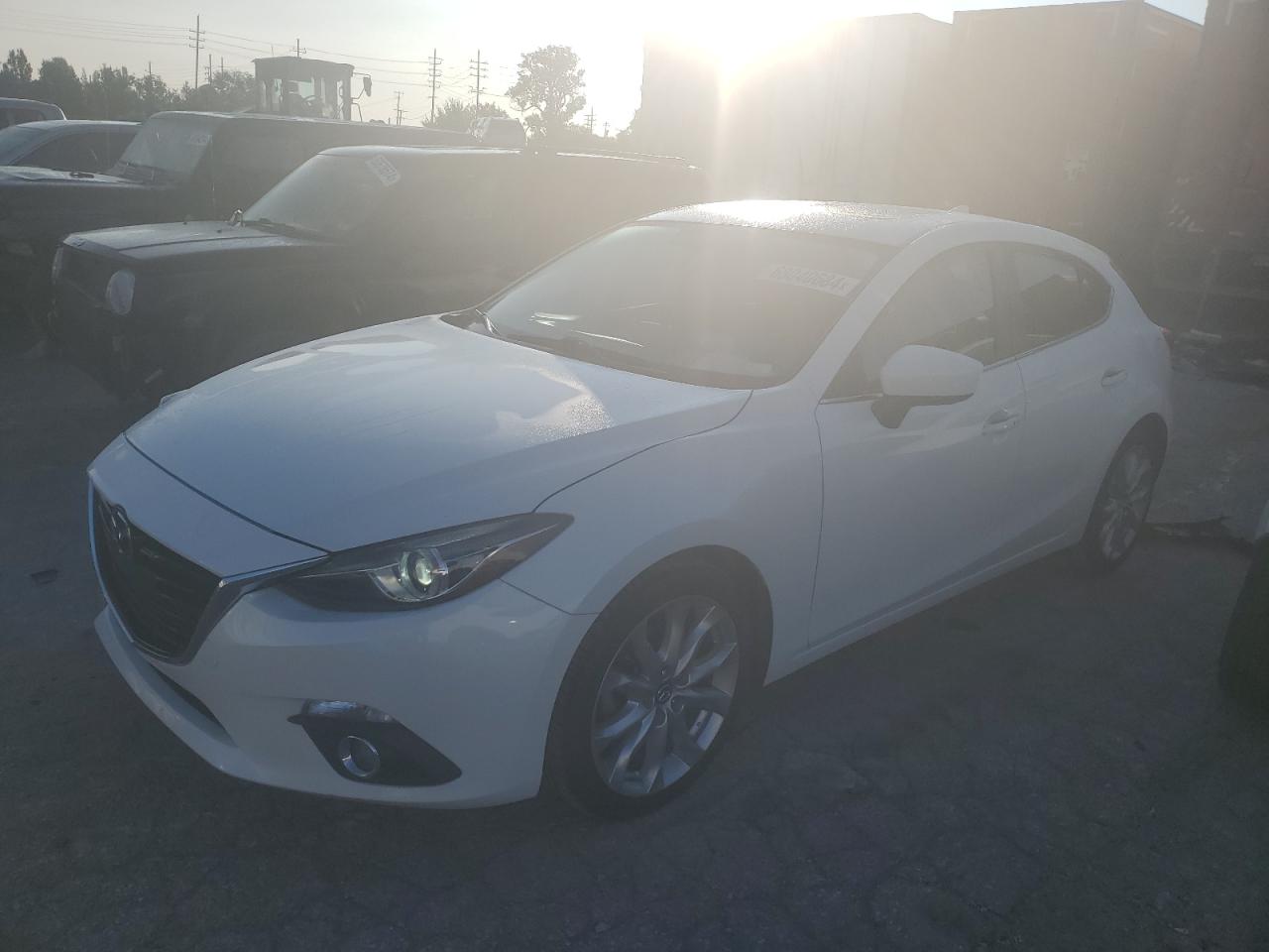 MAZDA 3 GRAND TO 2016