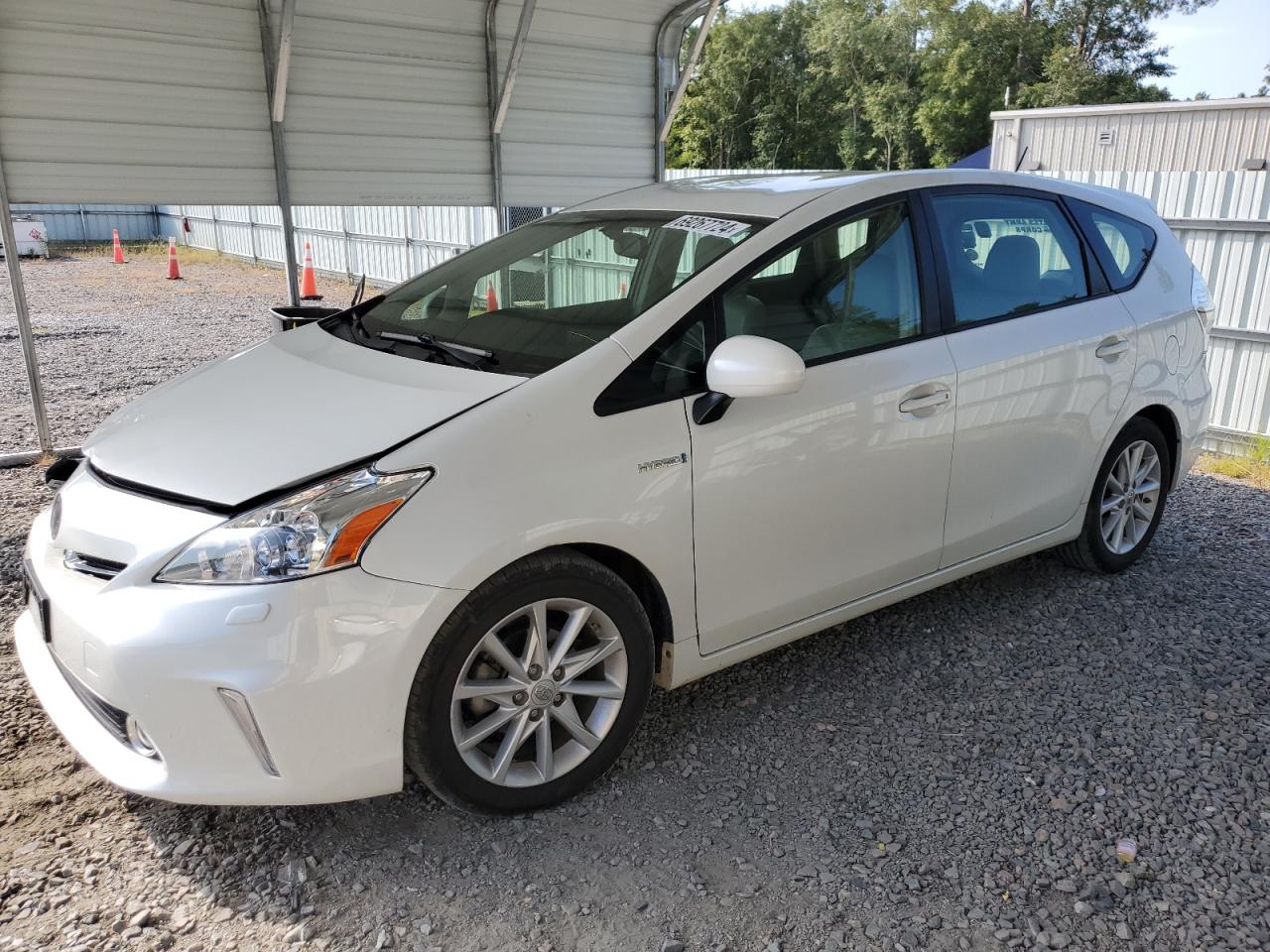 TOYOTA Prius V 2012
