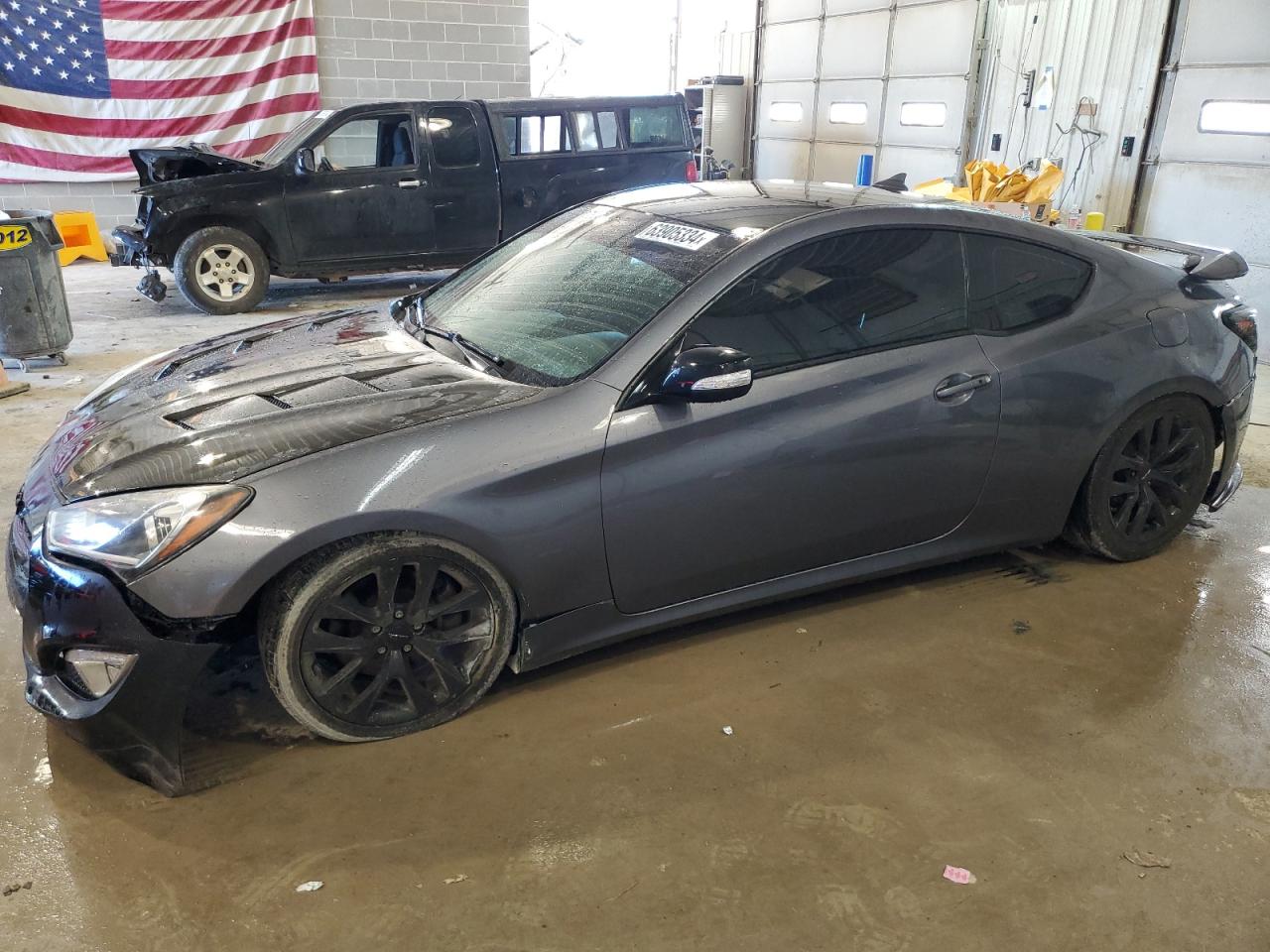 HYUNDAI GENESIS CO 2014