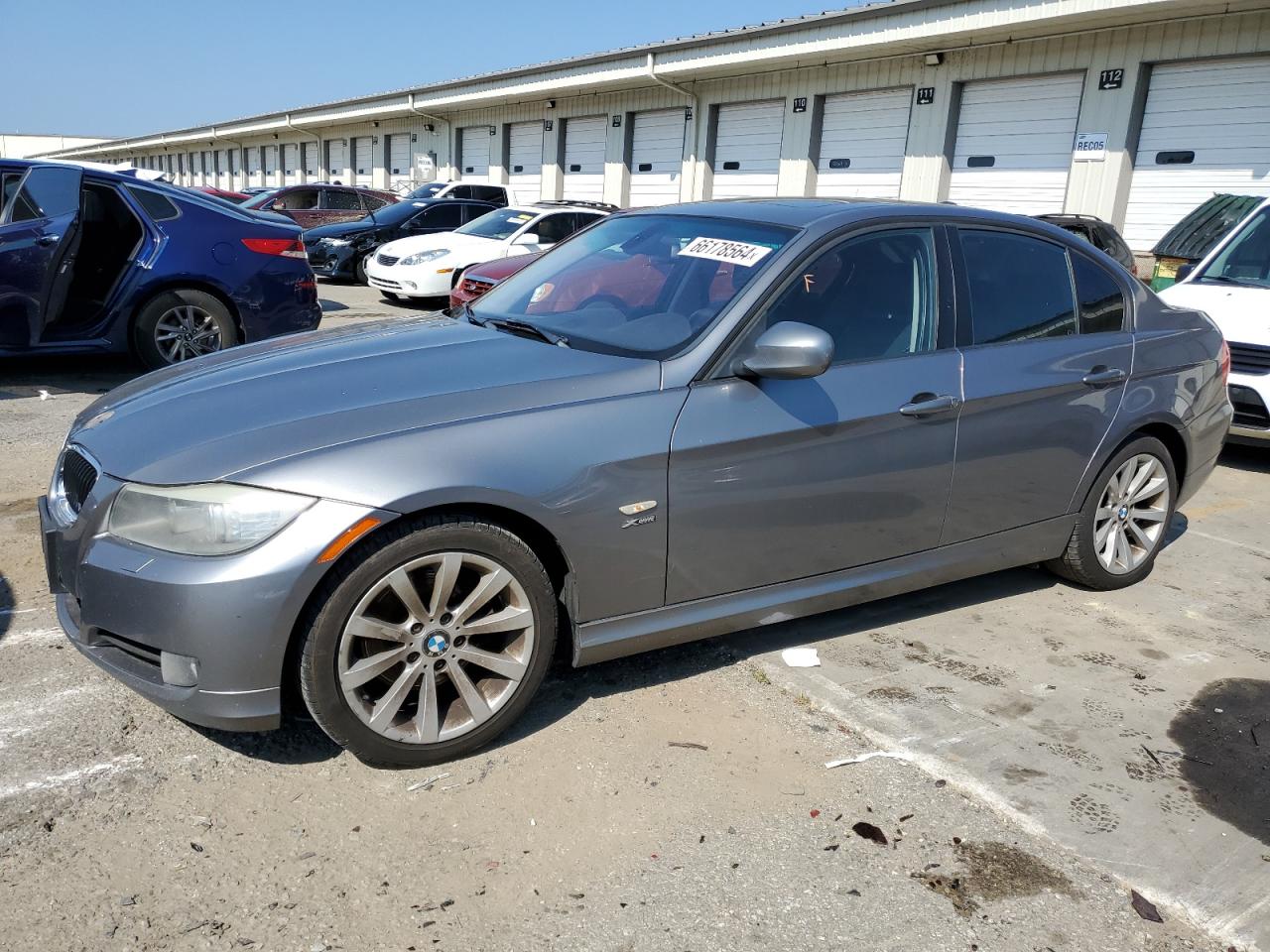 BMW 3 SERIES 2011