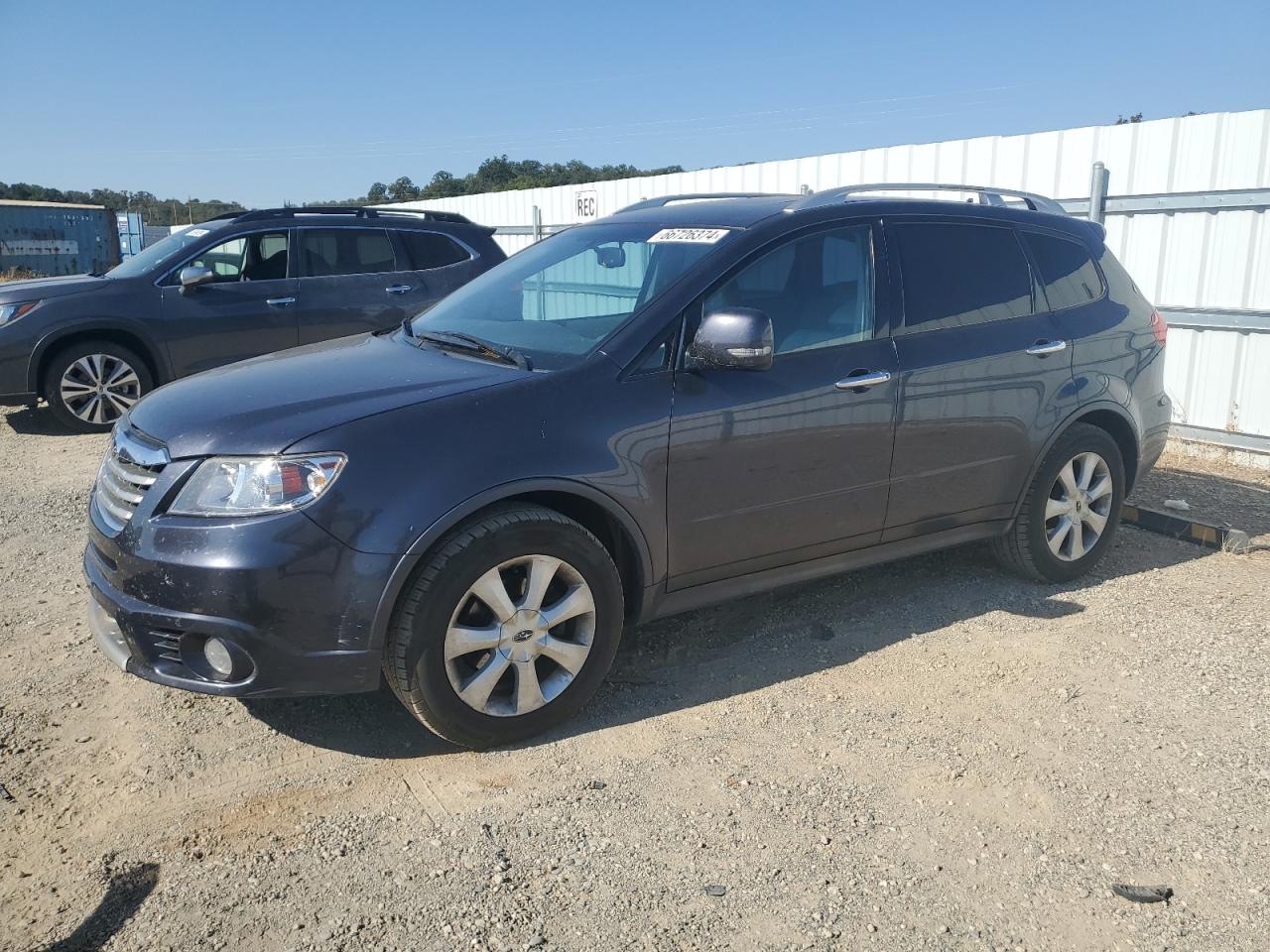 SUBARU TRIBECA LI 2011