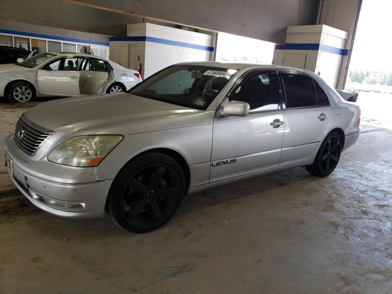 LEXUS LS 430 2004
