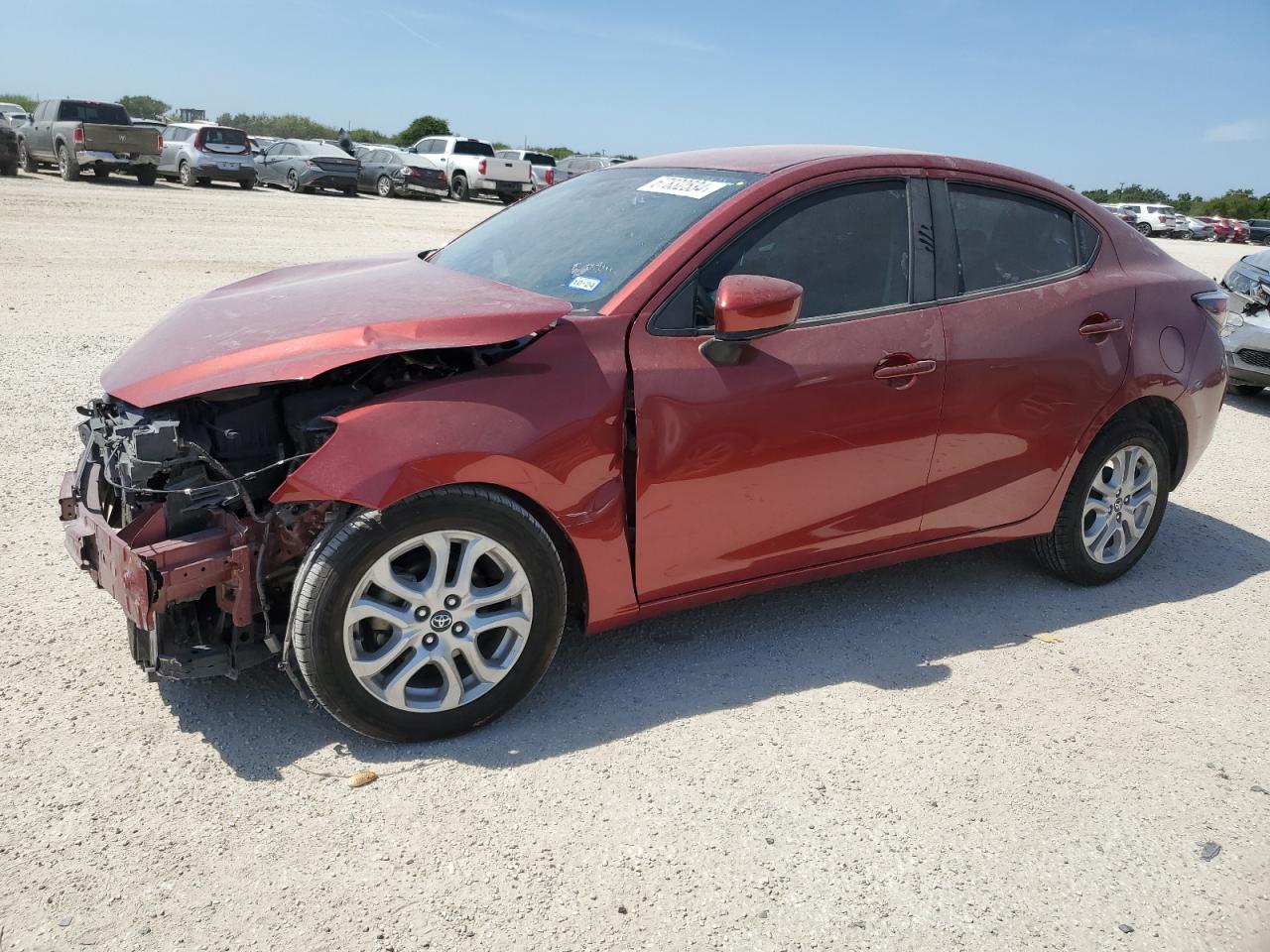 TOYOTA Yaris Ia 2017