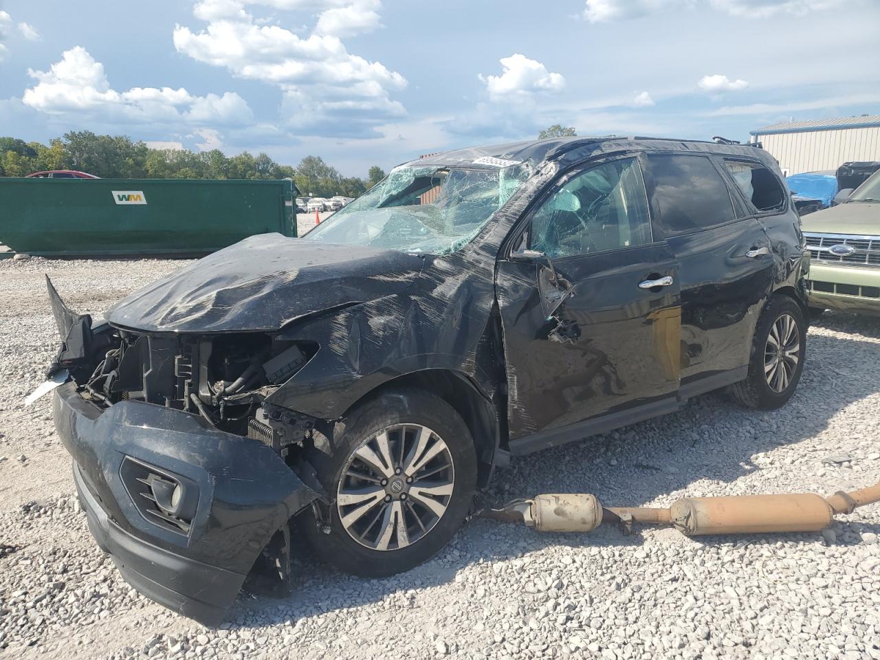 NISSAN PATHFINDER 2018
