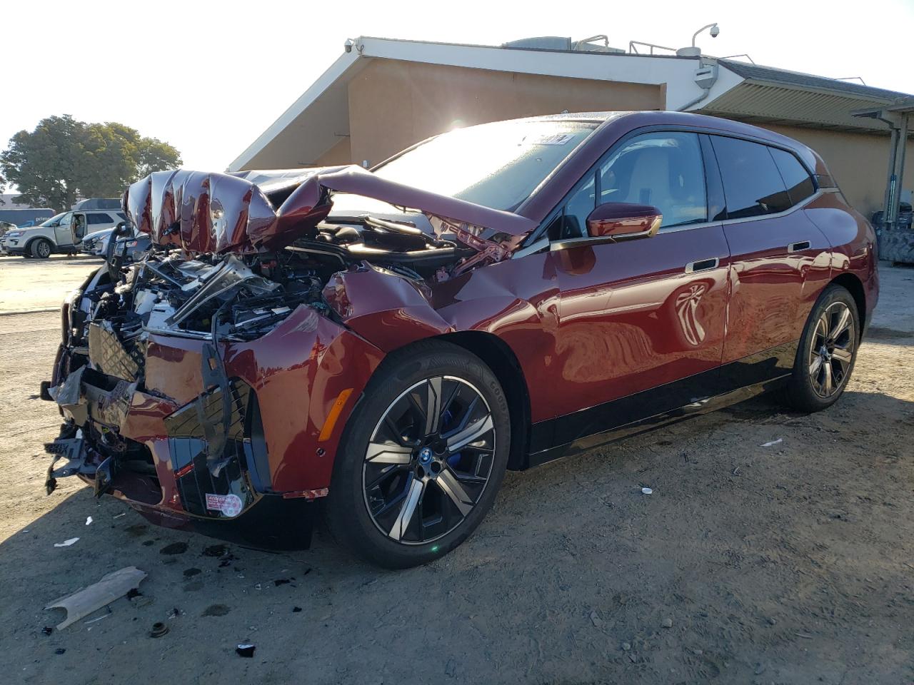 BMW IX XDRIVE5 2024