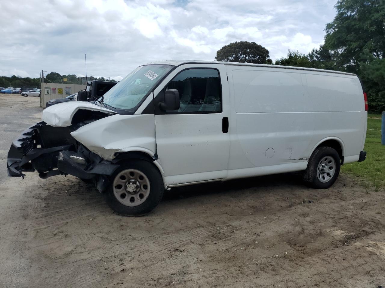 CHEVROLET EXPRESS G1 2014