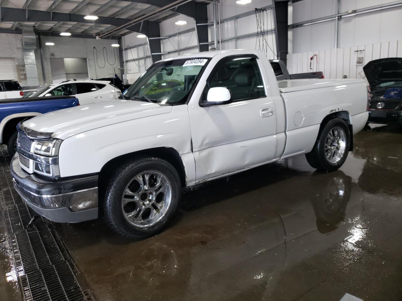 CHEVROLET SILVERADO 2004