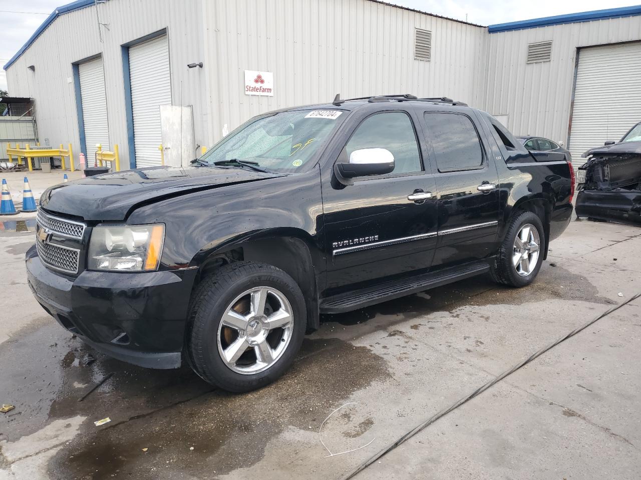CHEVROLET AVALANCHE 2011