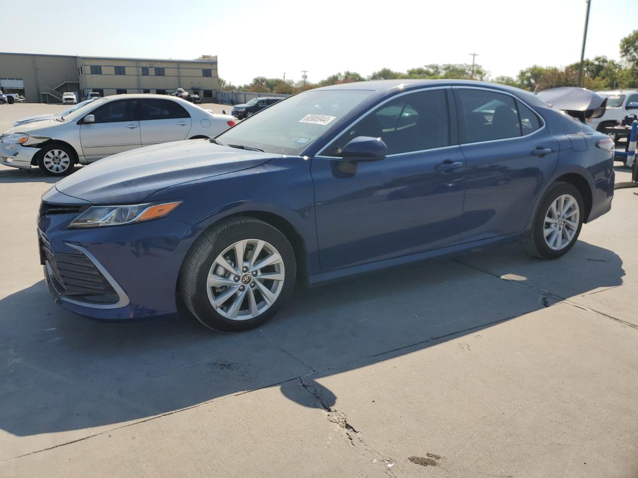 TOYOTA CAMRY LE 2024