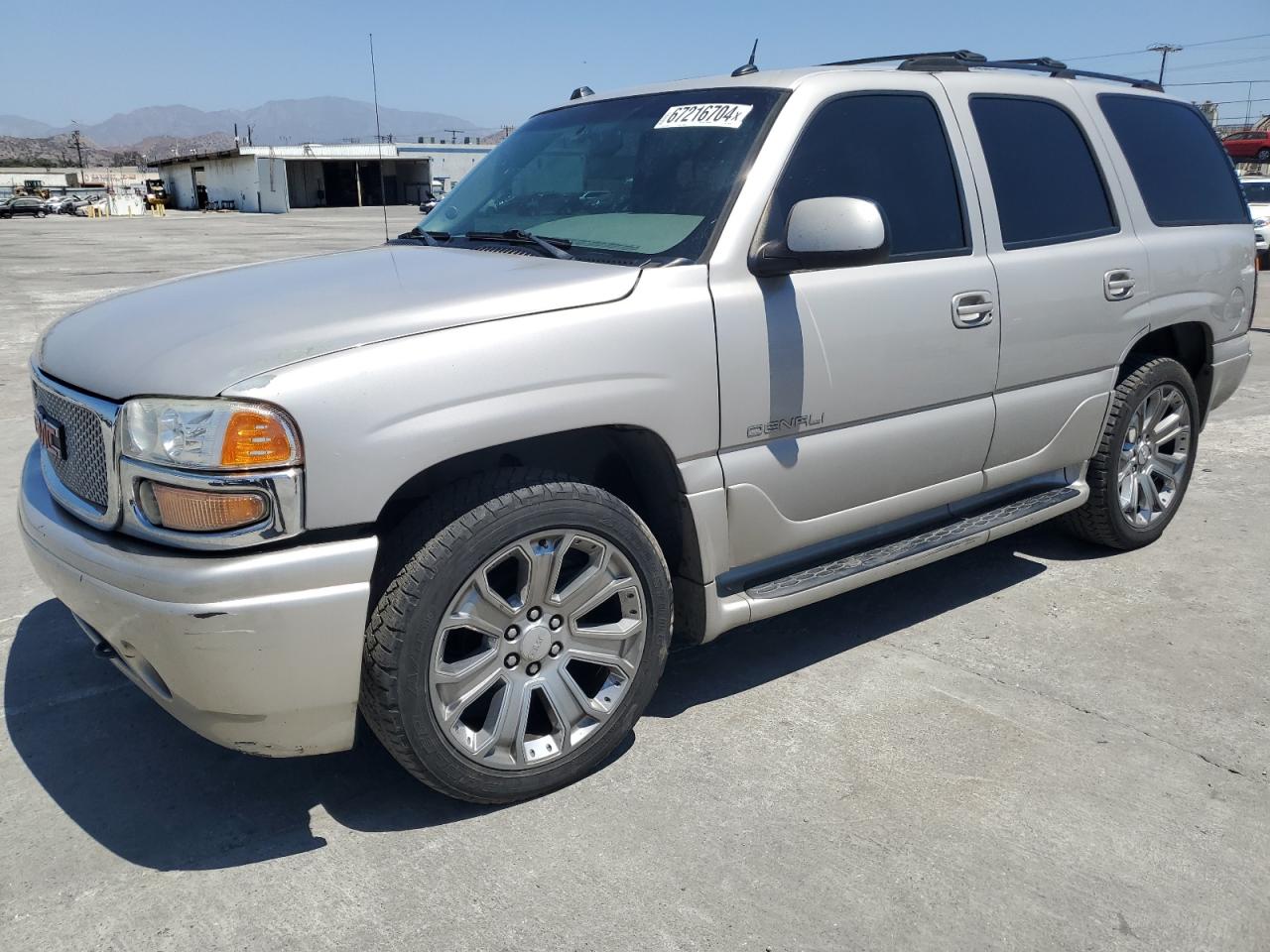 GMC YUKON DENA 2005