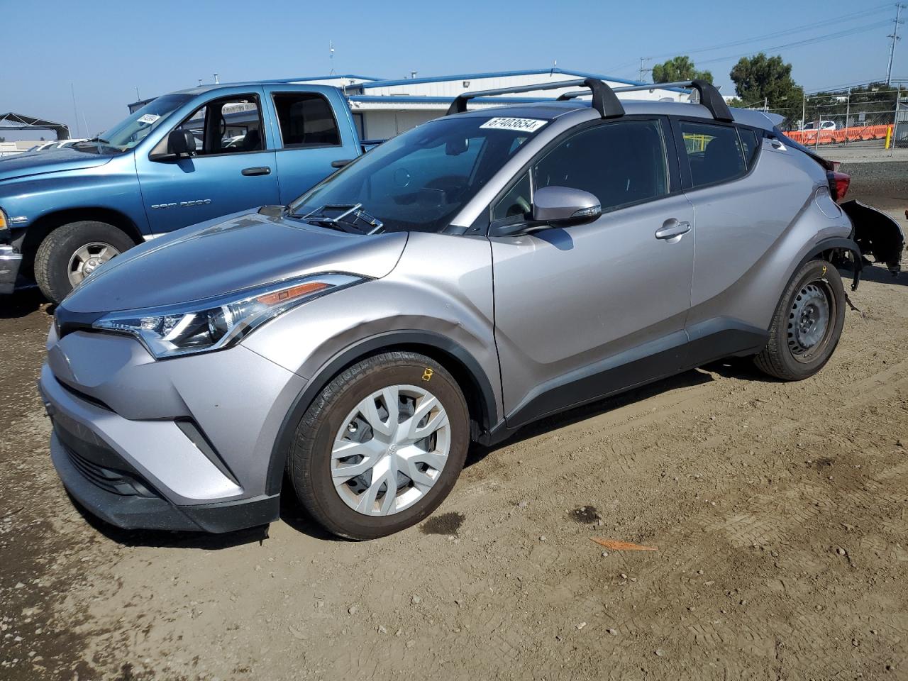 TOYOTA C-HR XLE 2019