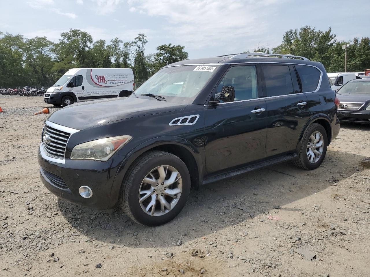 INFINITI QX56 2011