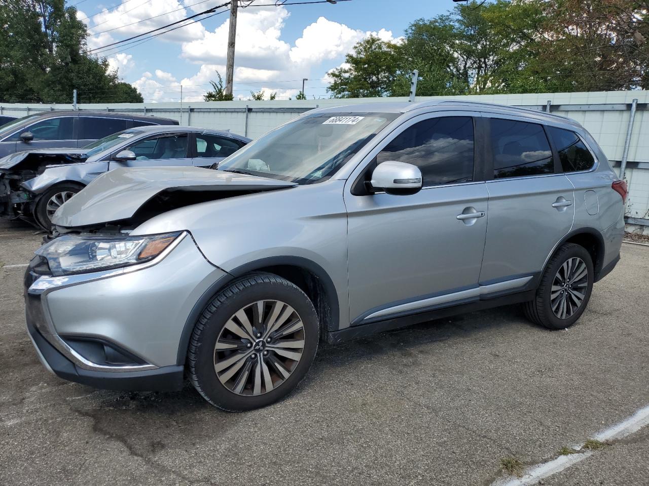MITSUBISHI OUTLANDER 2019