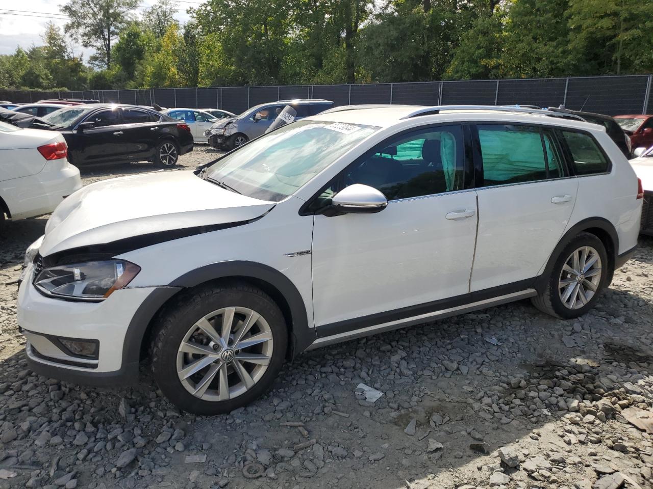VOLKSWAGEN GOLF ALLTR 2017