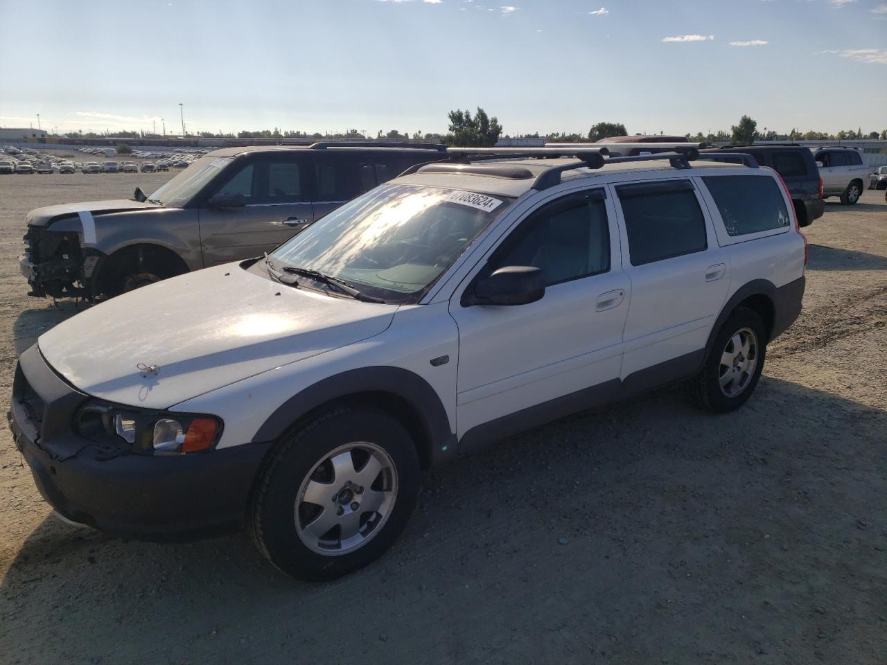 VOLVO XC70 2004
