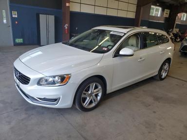 Volvo V60 2015