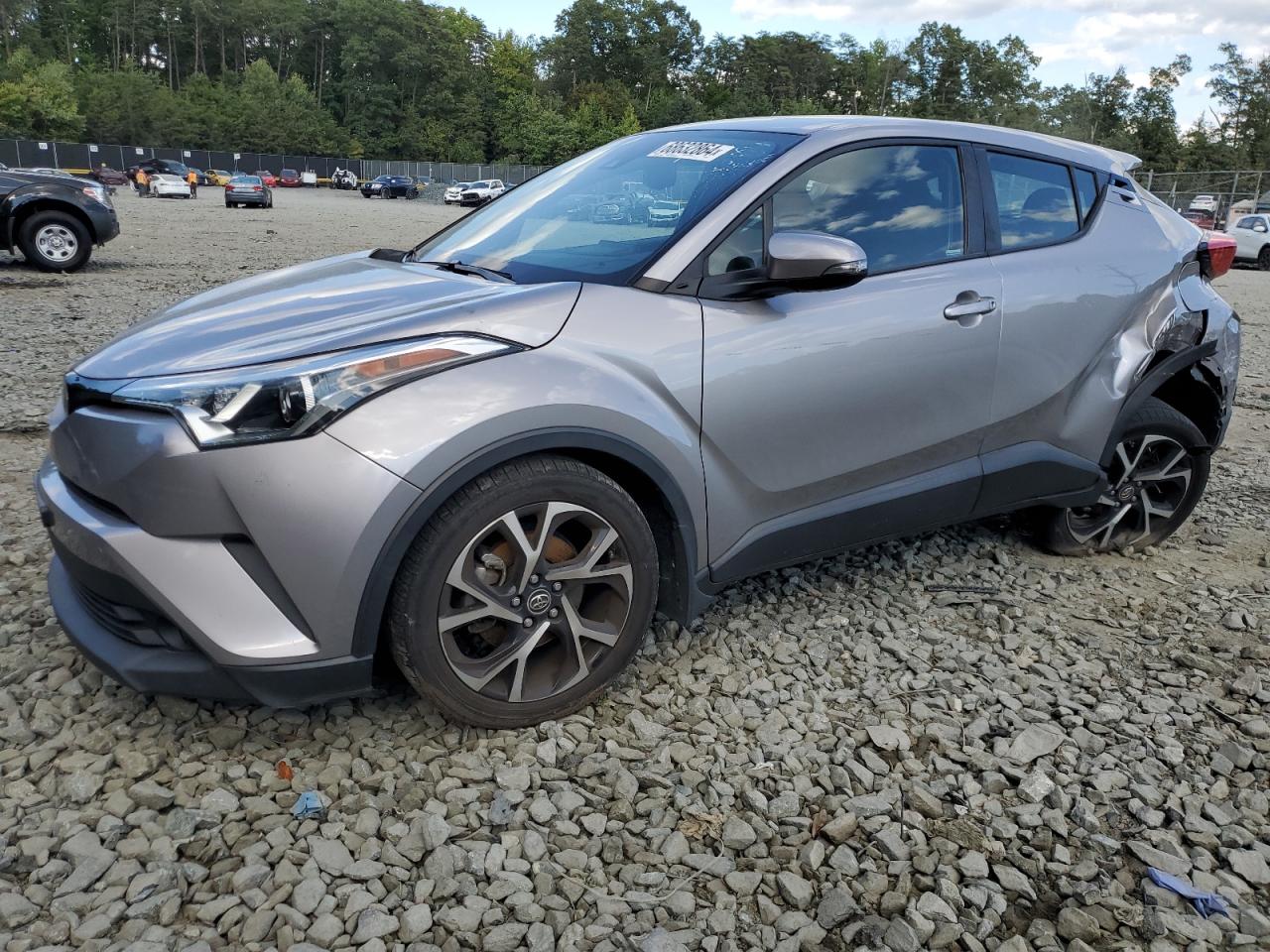 TOYOTA C-HR XLE 2018