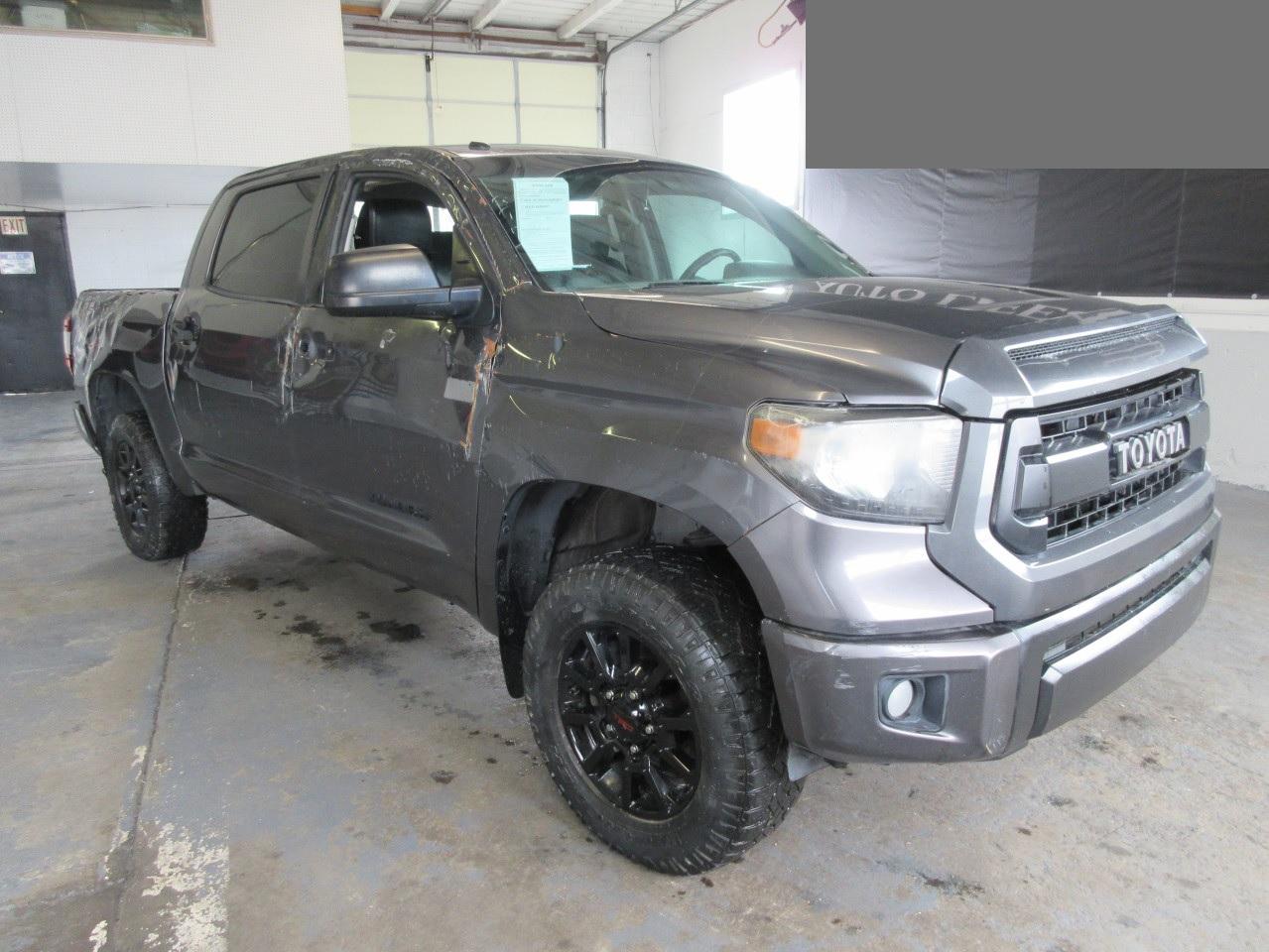 TOYOTA TUNDRA CRE 2016