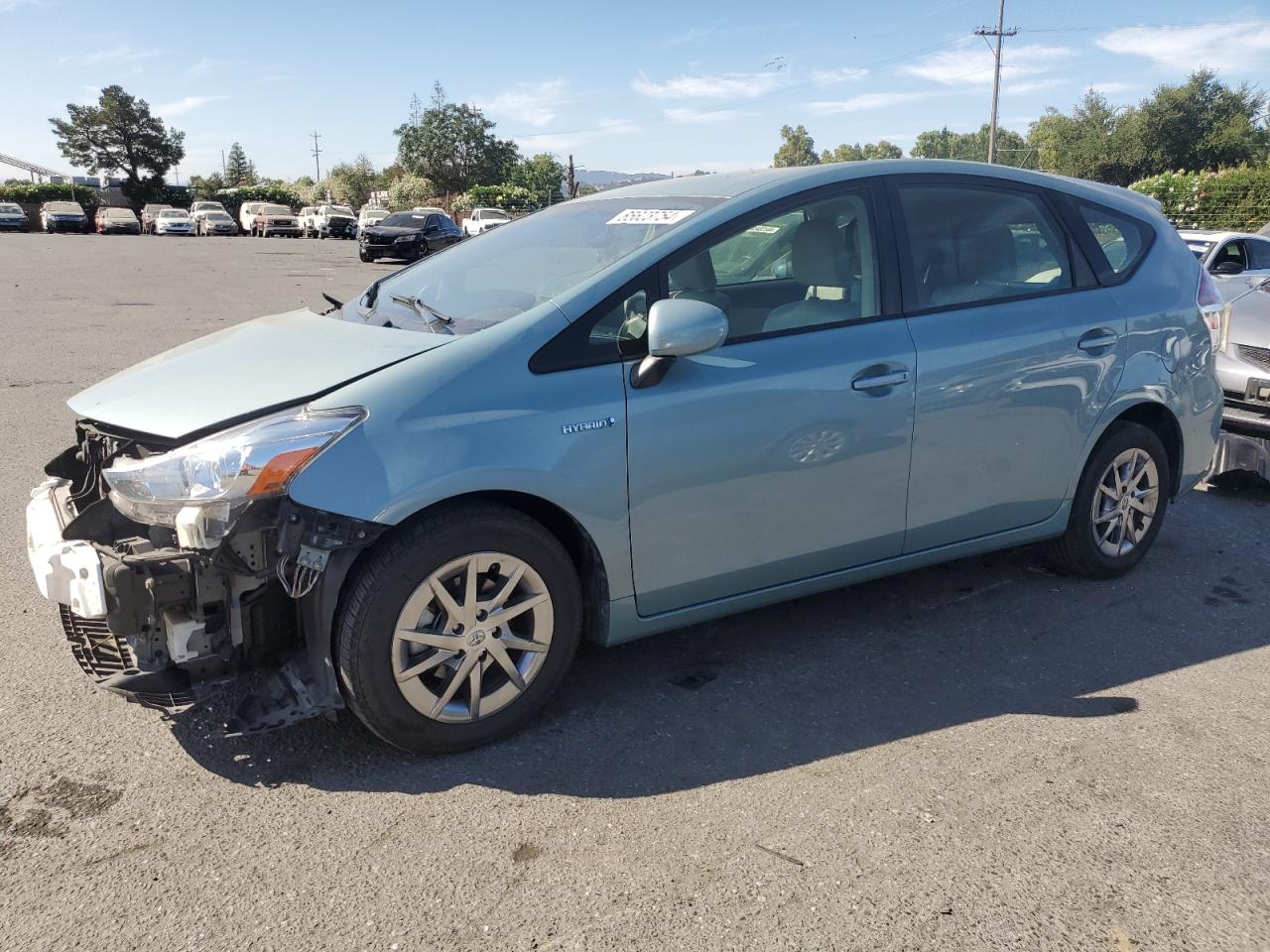 TOYOTA PRIUS V 2016