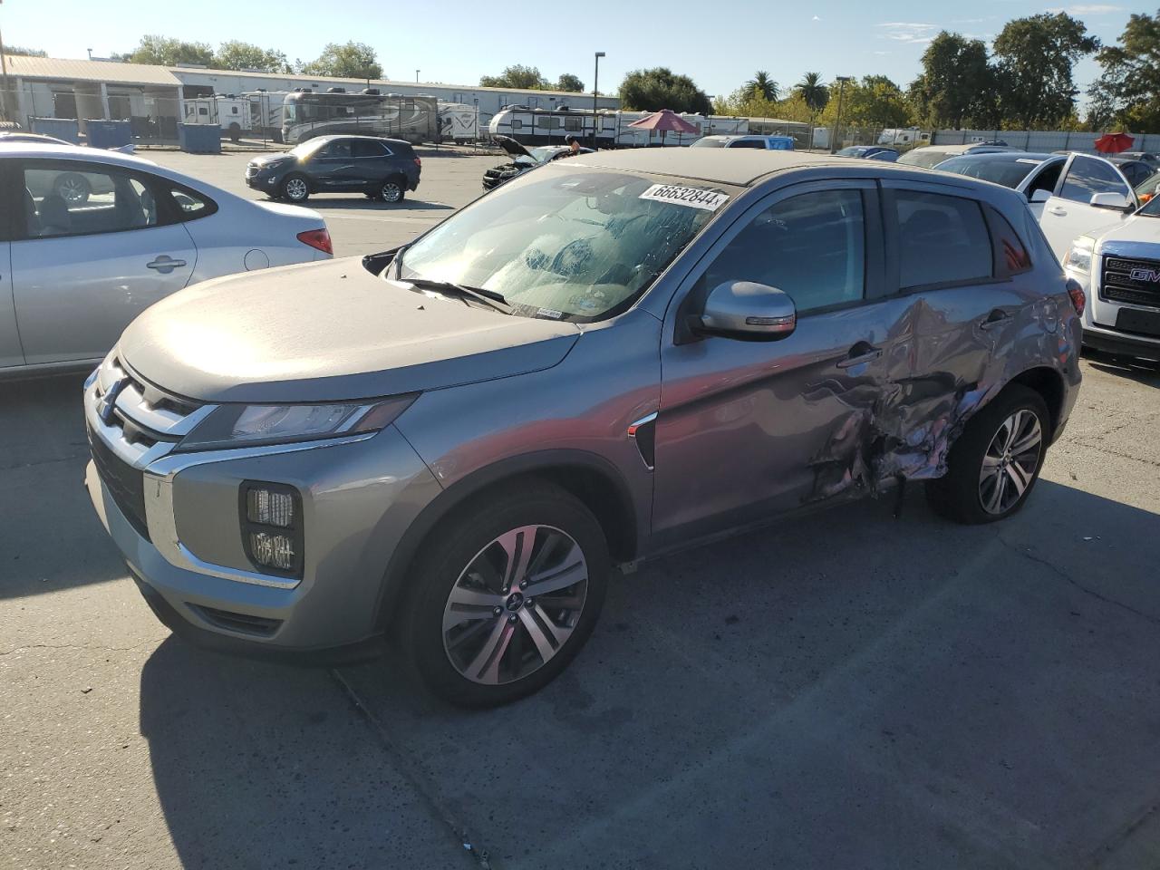 MITSUBISHI OUTLANDER 2024